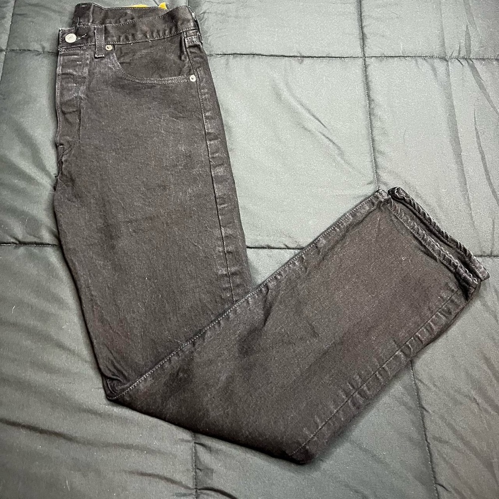 Black 501 Levi’s